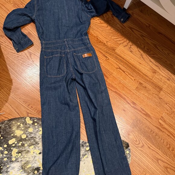 RIVET UTILITY Boyfriend Denim Jumpsuit Size Small Color: Mid denim - Picture 13 of 15